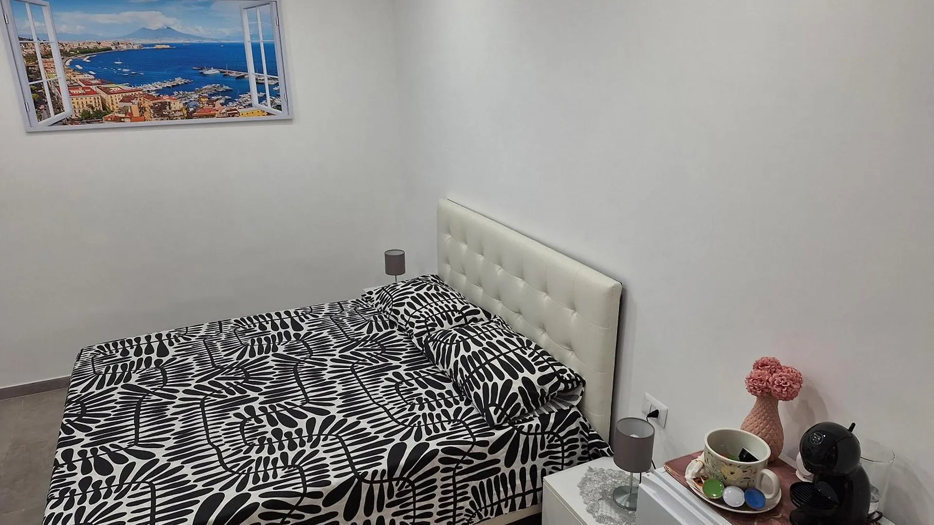 Affittacamere Al Centro Naples Bed & Breakfast
